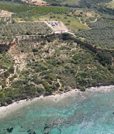 Appartement Elaionas Stonehouse Pakia