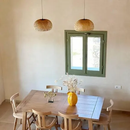 Elaionas Stonehouse Apartment