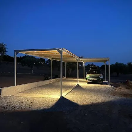 Appartement Elaionas Stonehouse Pakia