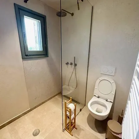 Elaionas Stonehouse Apartment