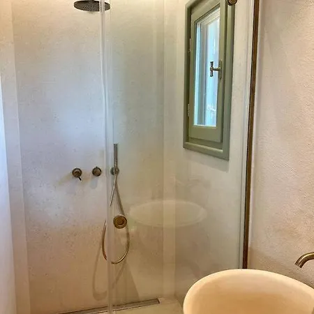 Апартаменты Elaionas Stonehouse Pakia